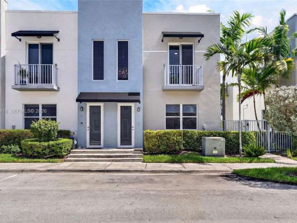 405 NE 35th Ct , Unit 5, Oakland Park, FL 33334