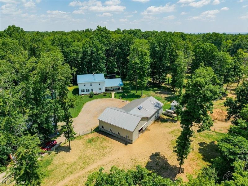17721 Madison Road, Middlefield, OH 44062 Photo 3