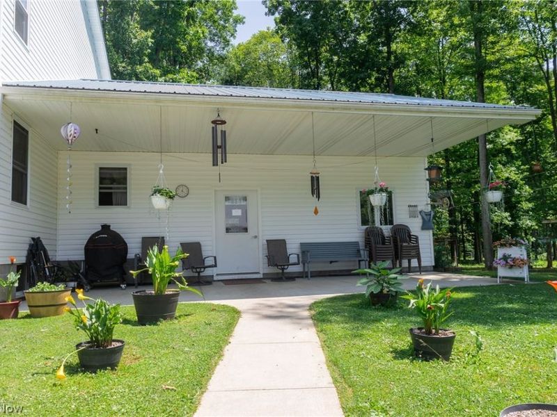 17721 Madison Road, Middlefield, OH 44062 Photo 5