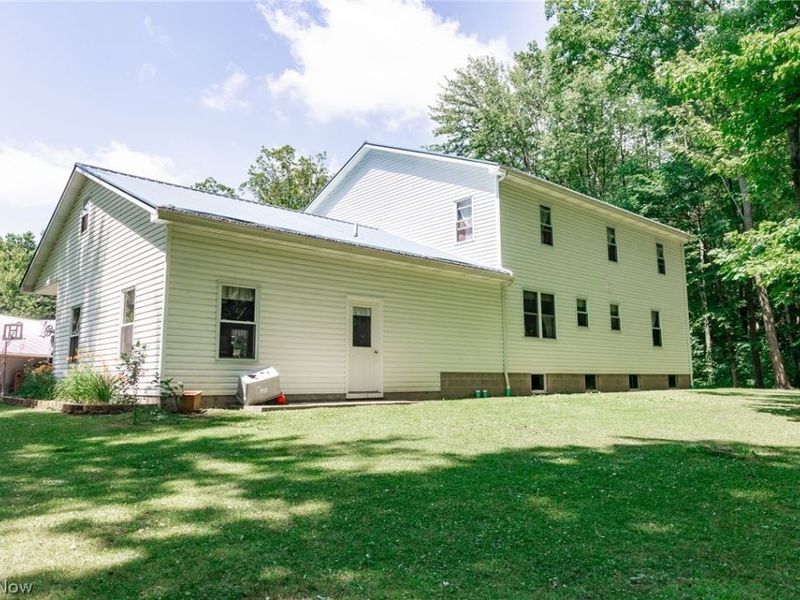 17721 Madison Road, Middlefield, OH 44062 Photo 6