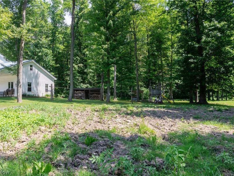 17721 Madison Road, Middlefield, OH 44062 Photo 7