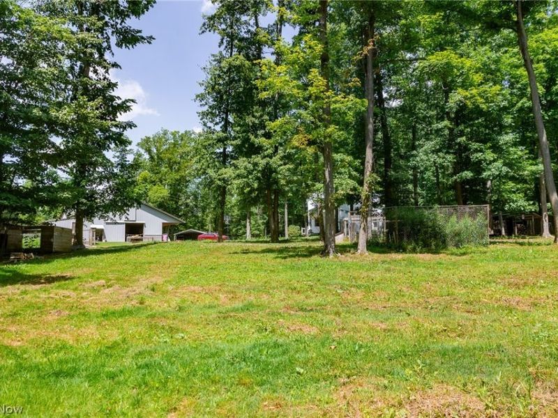 17721 Madison Road, Middlefield, OH 44062 Photo 8