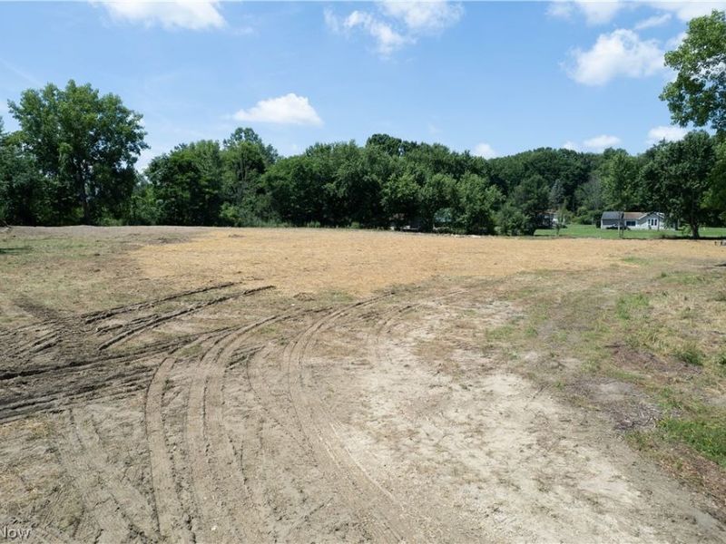 000 Samuel Road, Akron, OH 44312 Photo 8