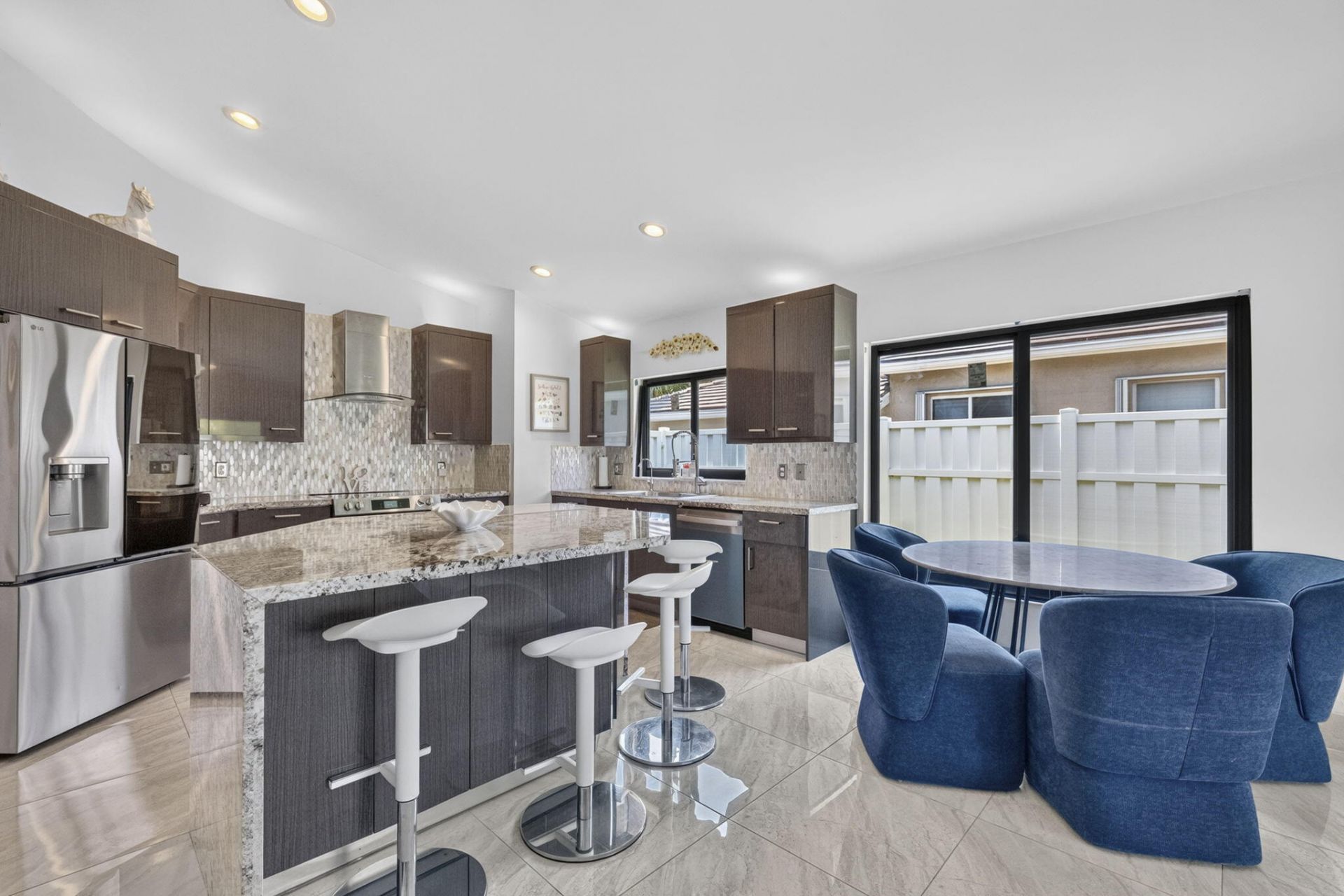 912 NW 132nd Avenue, Sunrise, FL 33325 Photo
