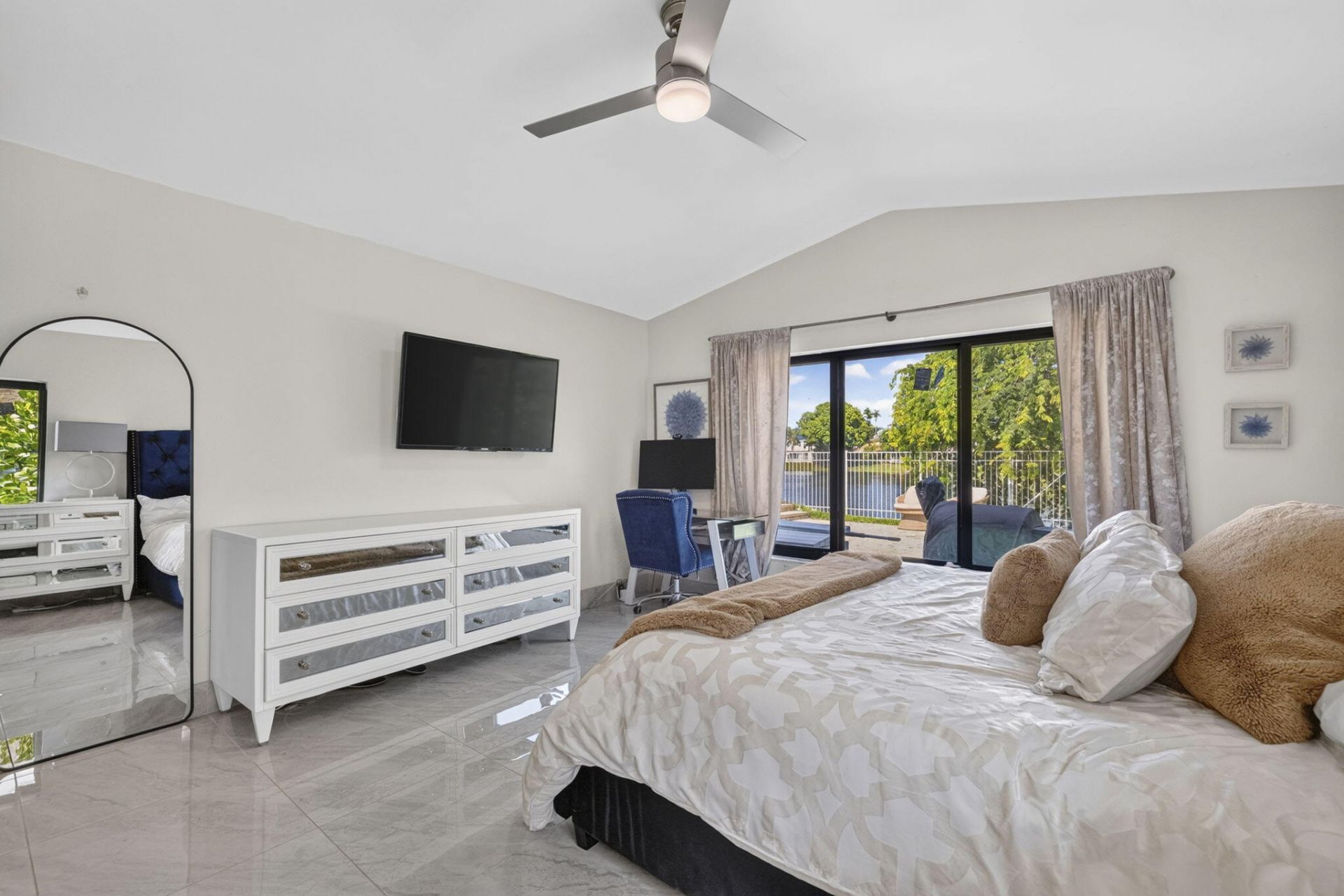 912 NW 132nd Avenue, Sunrise, FL 33325 Photo