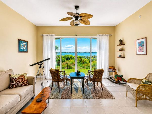 21 Harbour Isle Drive W, Unit 105, Fort Pierce, FL 34949