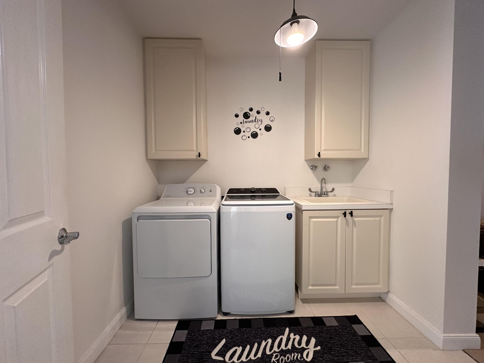 21 Harbour Isle Drive W, Unit 105, Fort Pierce, FL 34949 Photo