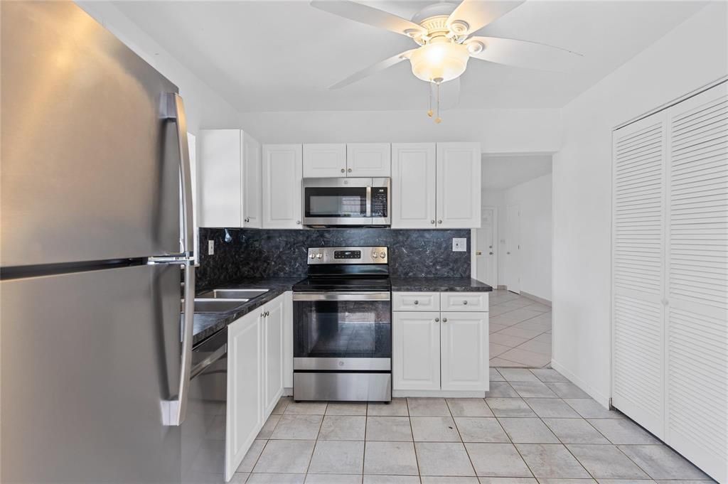 242 Neptune Avenue, Unit 1-2, Lauderdale by the Sea, FL 33308 Photo