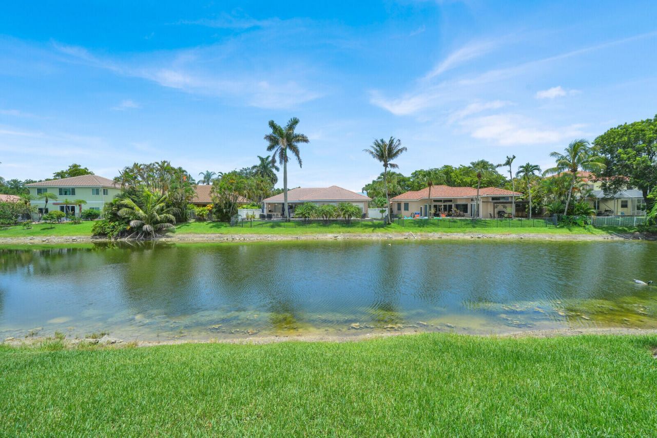 5740 NW 50th Street, Coral Springs, FL 33067 Photo