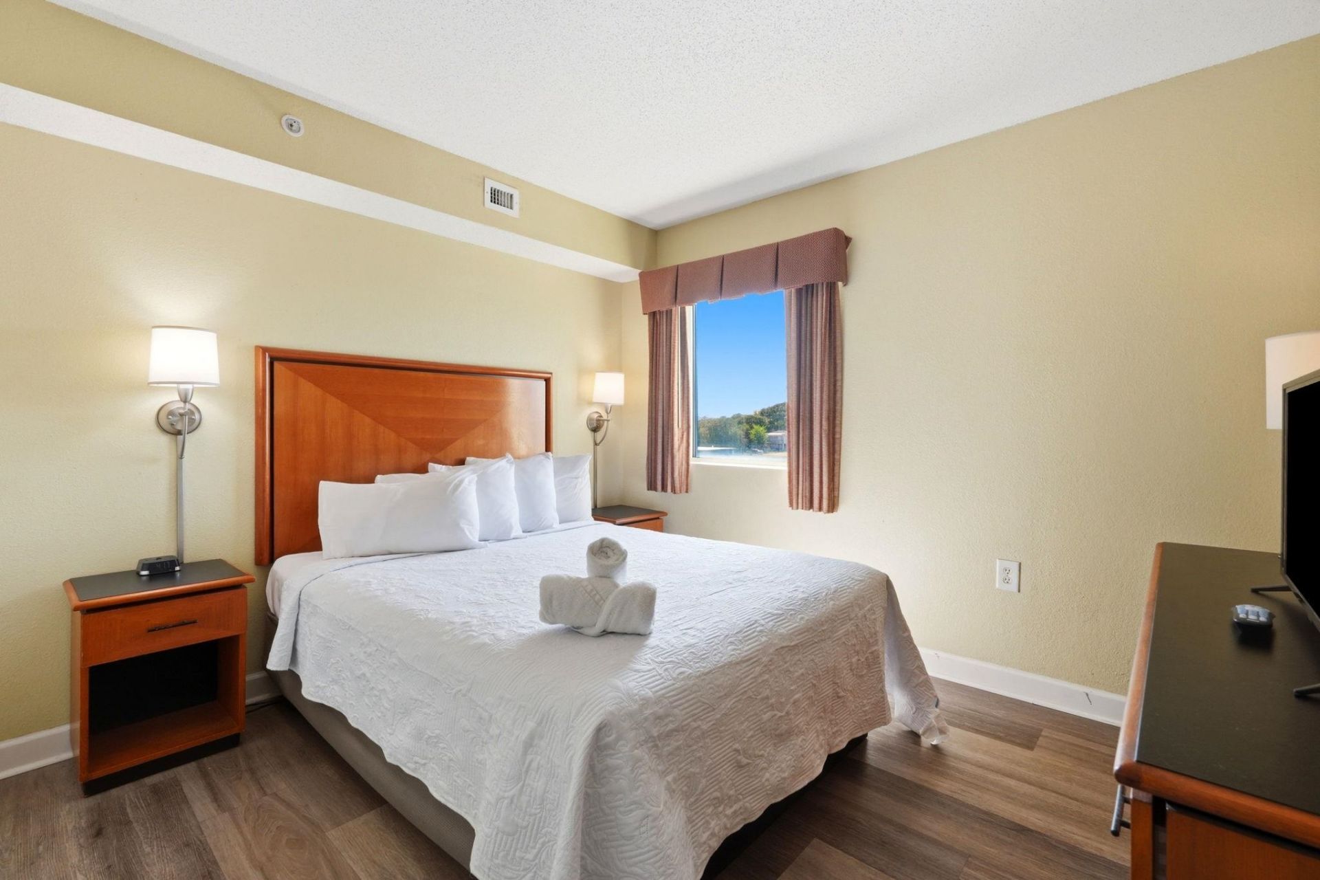 504 N Ocean Blvd.  Photo 15