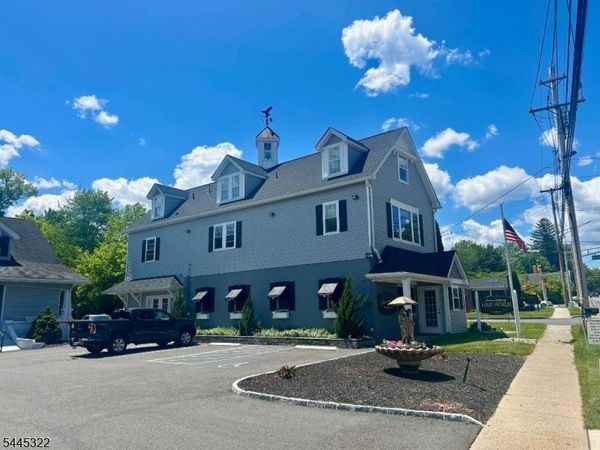 633 Valley Rd, Unit A, Long Hill, NJ 07933