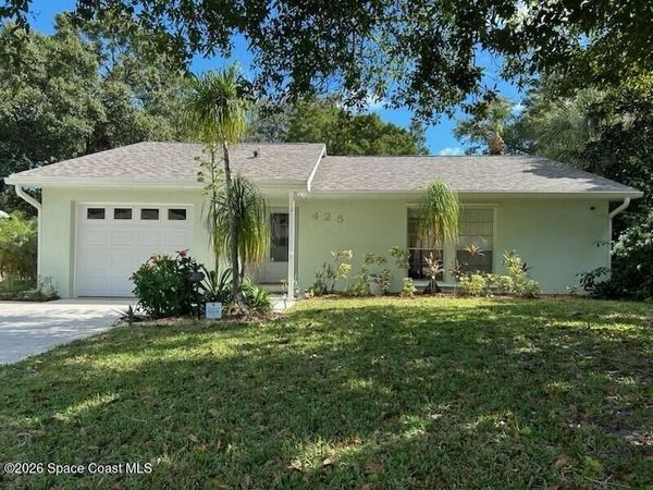 425 Banyan Street , Sebastian, FL 32958