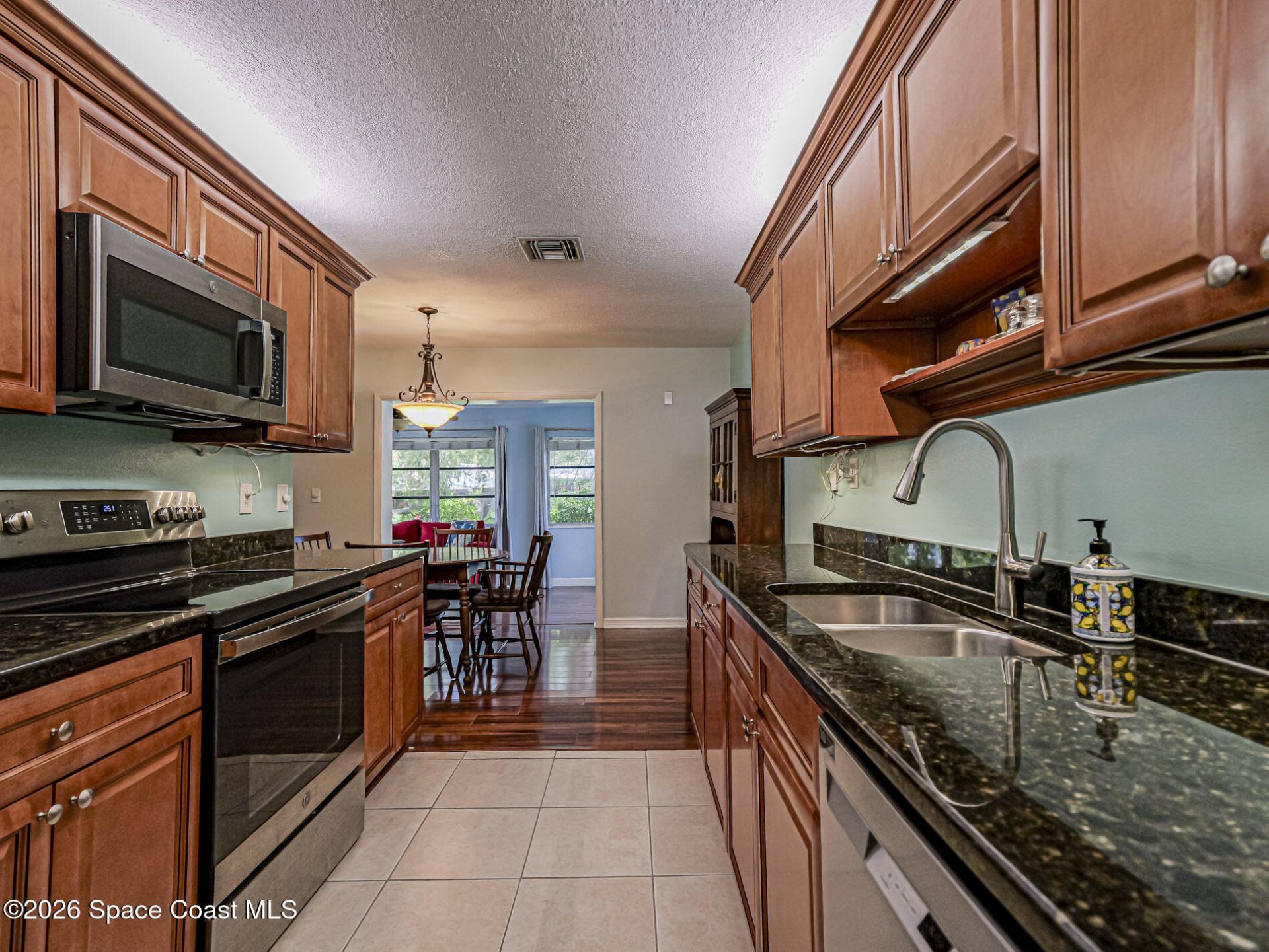 425 Banyan Street , Sebastian, FL 32958 Photo