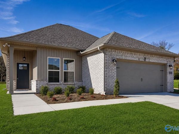 16521 Aspen Lane, Athens, AL 35611