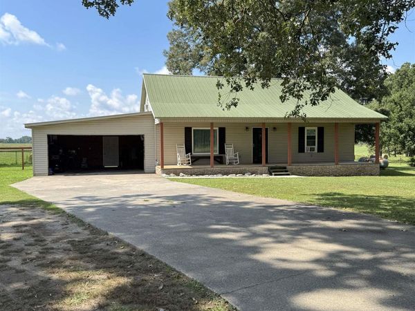 212 County Road 151, Town Creek, AL 35672