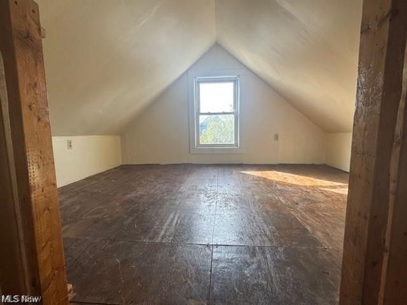 1201 E 172nd Street, Cleveland, OH 44119 Photo 12