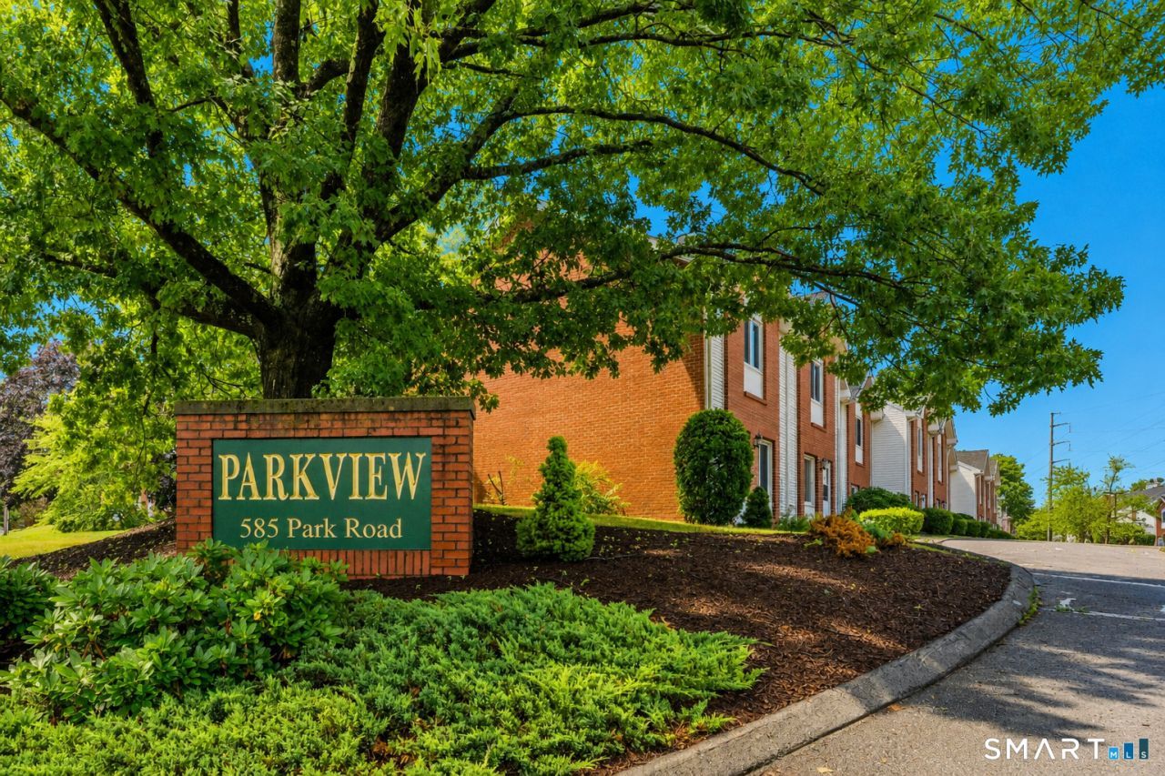 585 Park, Unit 9-1, Waterbury, CT 06708 Main Photo