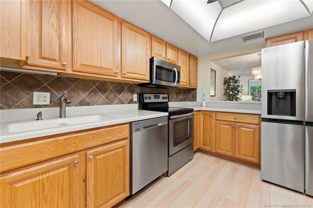 3100 SE Pruitt Road , Unit A305, Port Saint Lucie, FL 34952 Photo