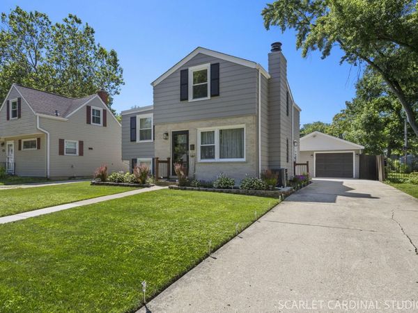 133 W Park Drive , Lombard, IL 60148