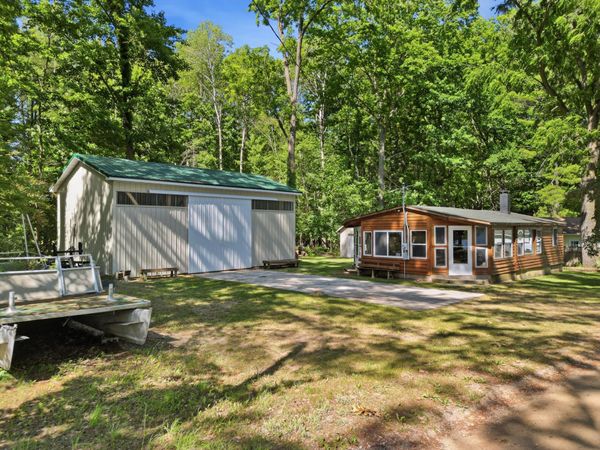 312 Woodland, Six Lakes, MI 48886