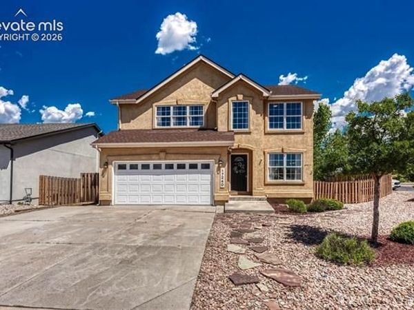 17240 Park Trail Drive, Monument, CO 80132