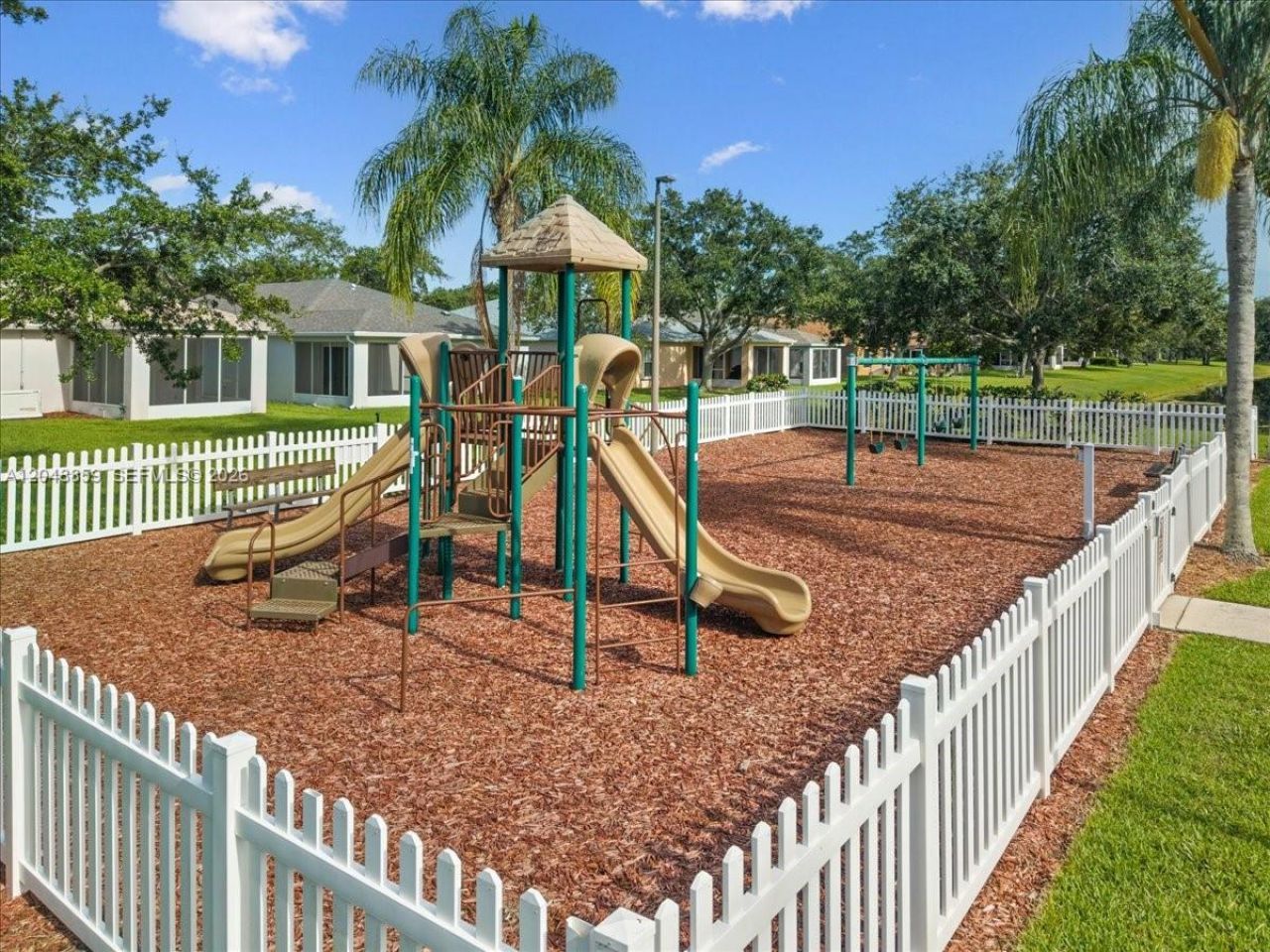1112 W 13th Sq , Vero Beach, FL 32960 Photo
