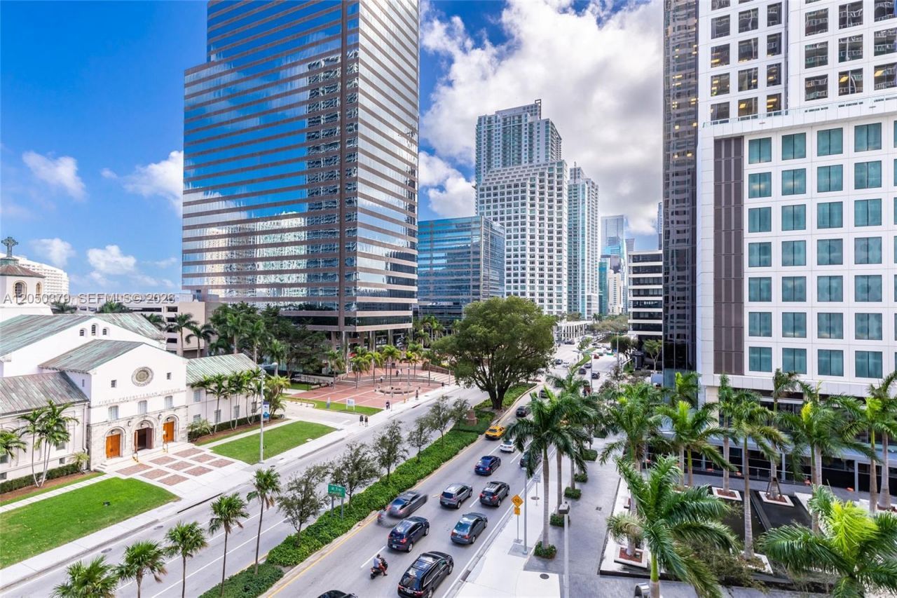 55 SE 6th St , Unit 3807, Miami, FL 33131 Photo