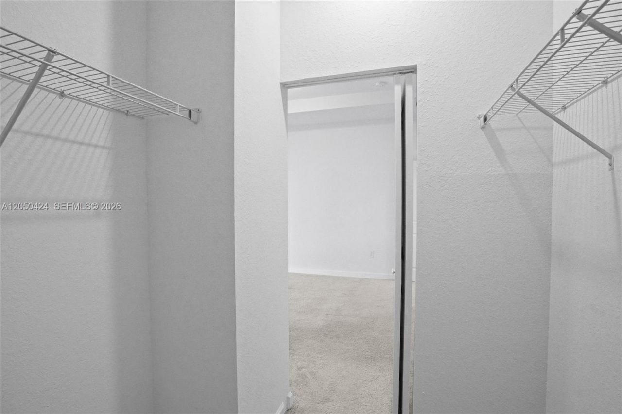 715 SE 15th St , Unit ., Homestead, FL 33034 Photo