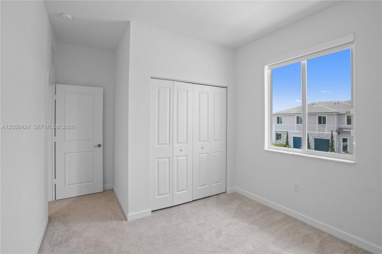 715 SE 15th St , Unit ., Homestead, FL 33034 Photo