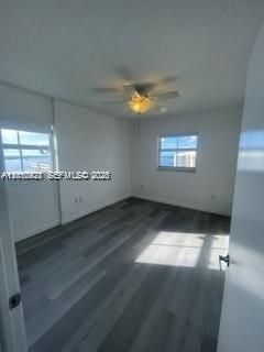 185 SE 14th Ter , Unit 1904, Miami, FL 33131 Photo