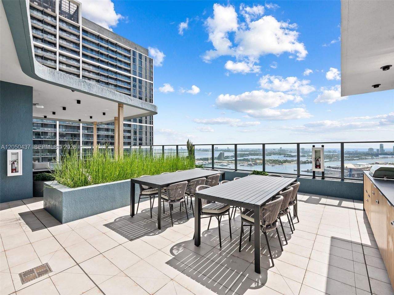 121 NE 5th St, Unit 3706, Miami, FL 33132 Photo