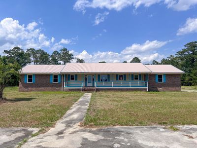 320 New Farm Rd. , Hemingway, SC 29554