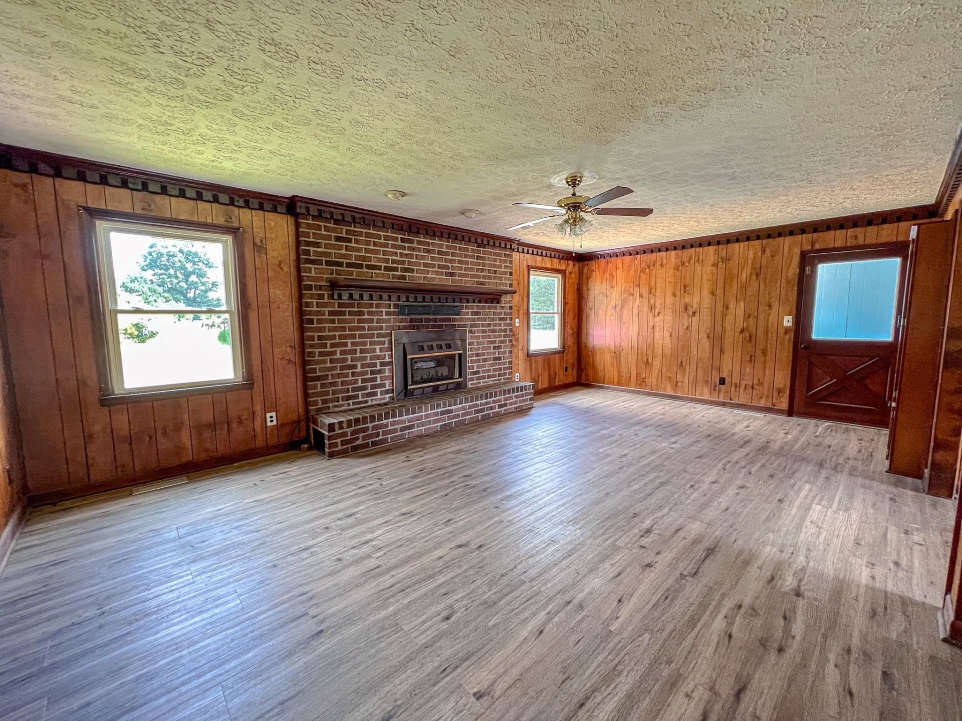 320 New Farm Rd.  Photo 12