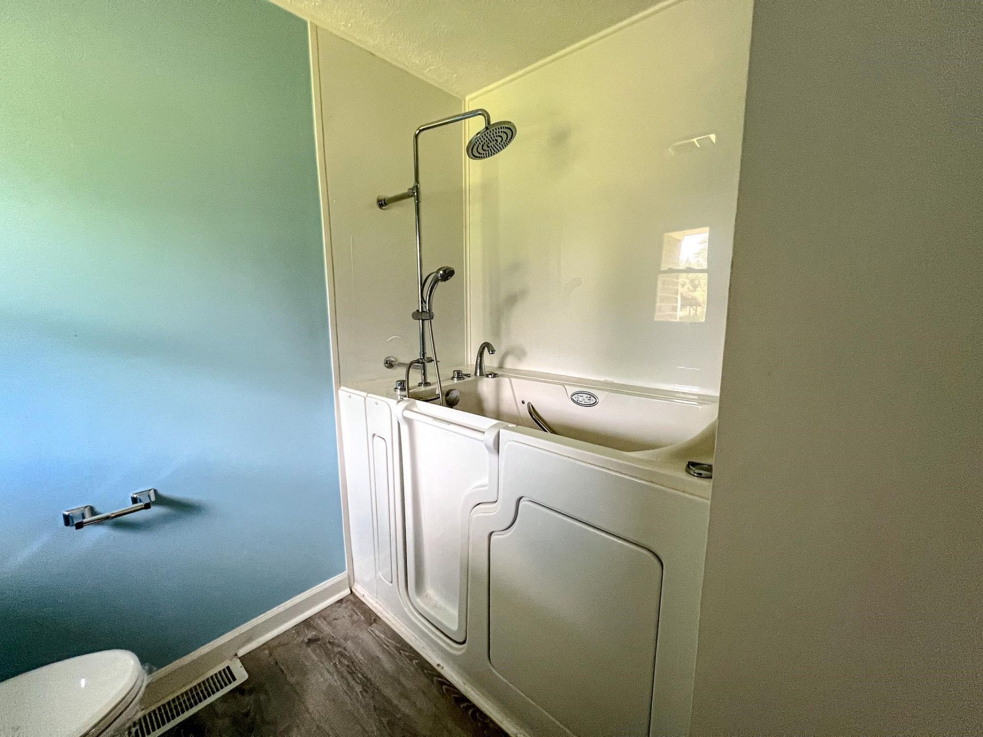 320 New Farm Rd.  Photo 15