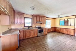 320 New Farm Rd.  photo 4