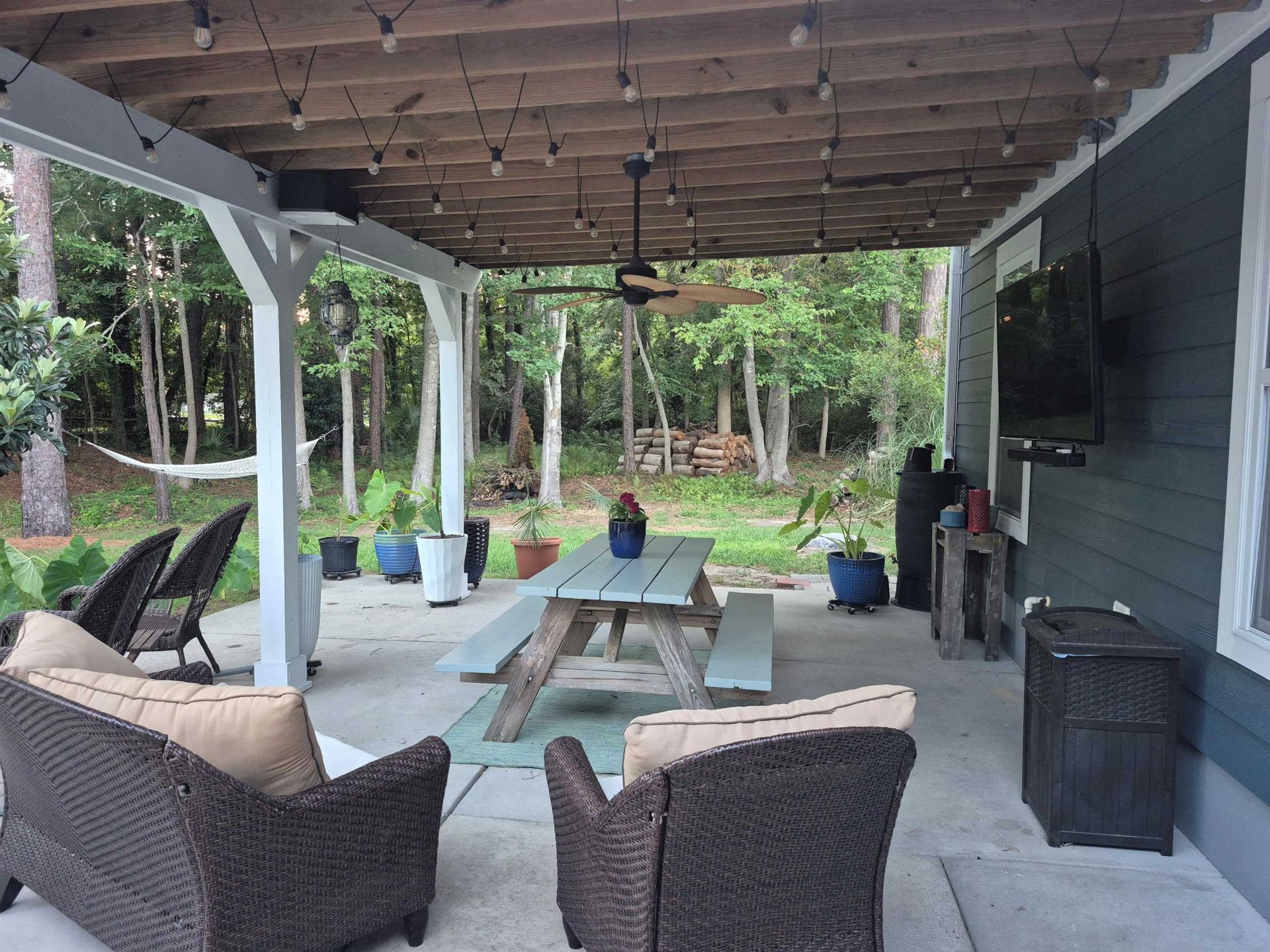359 Country Club Dr.  Photo 29