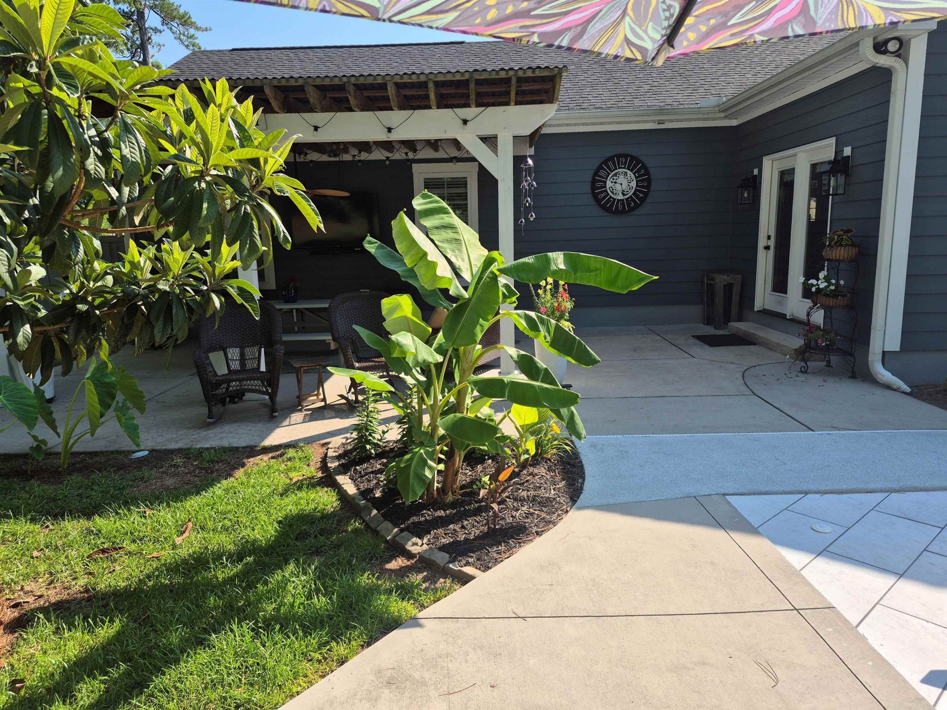 359 Country Club Dr.  Photo 35