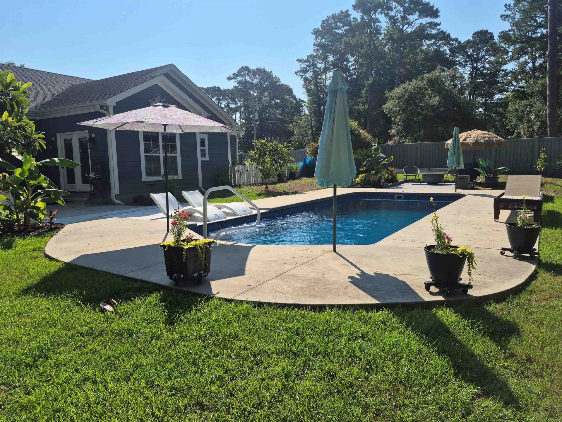359 Country Club Dr.  Photo 39