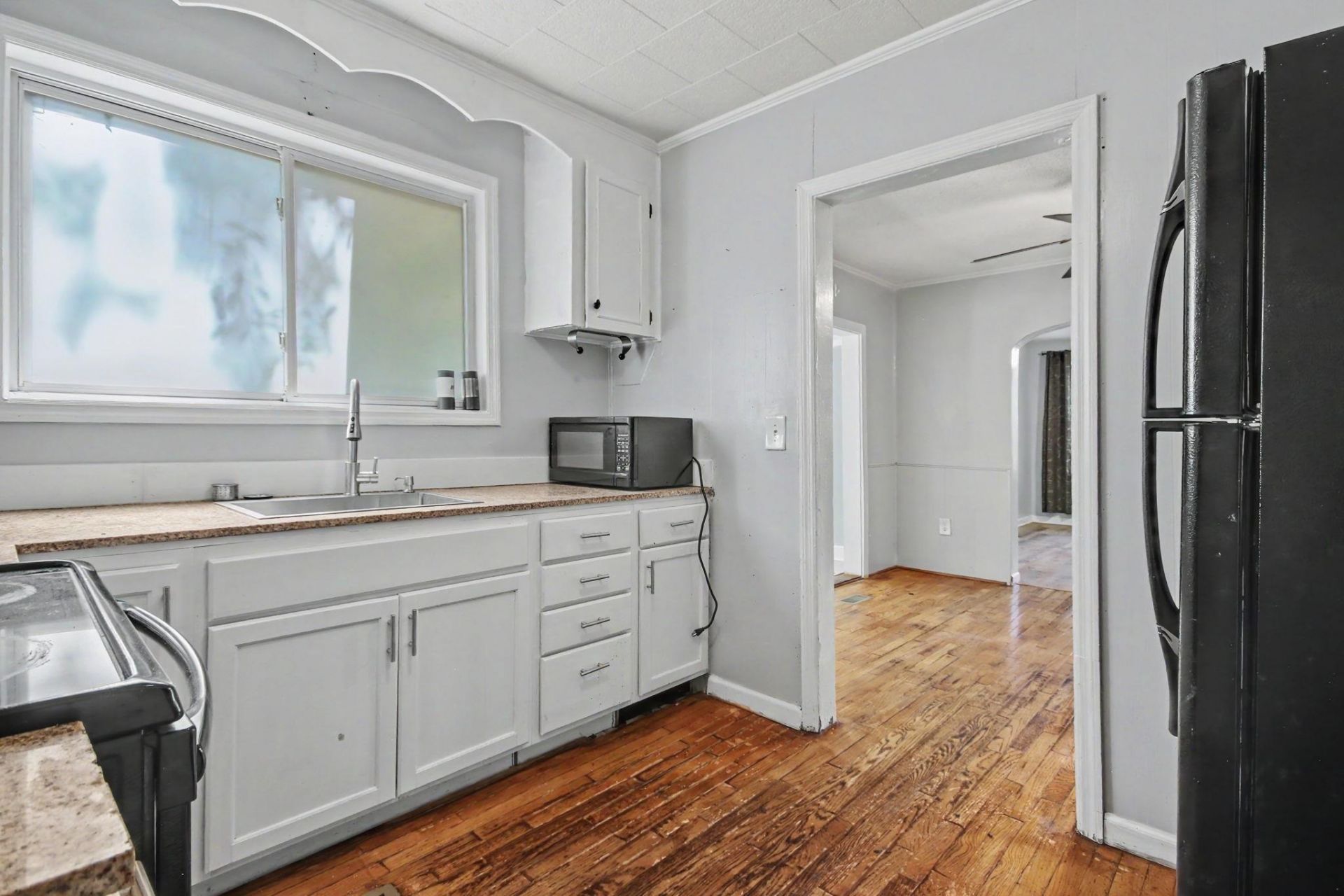 321 Park St.  Photo 14
