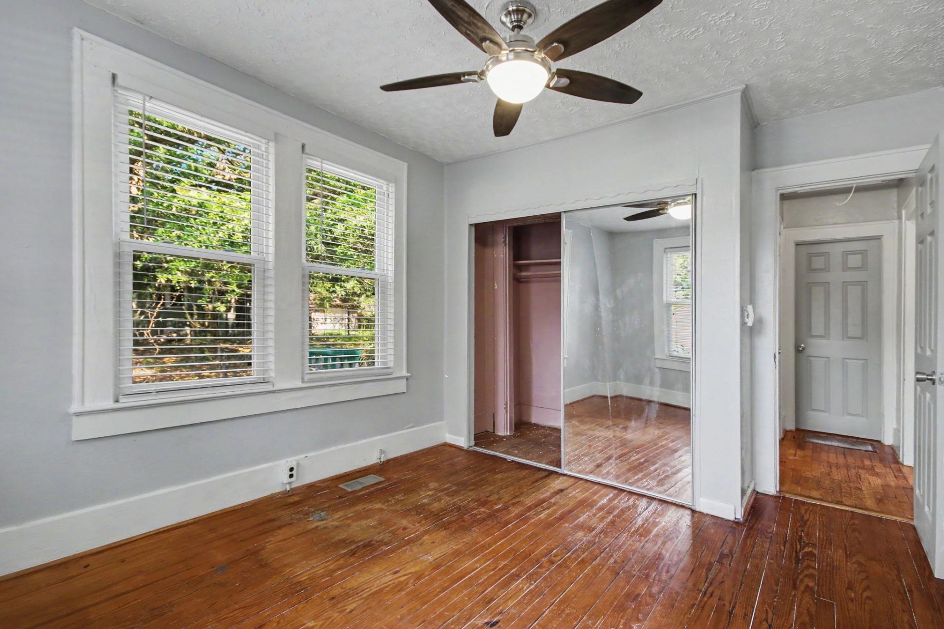 321 Park St.  Photo 16