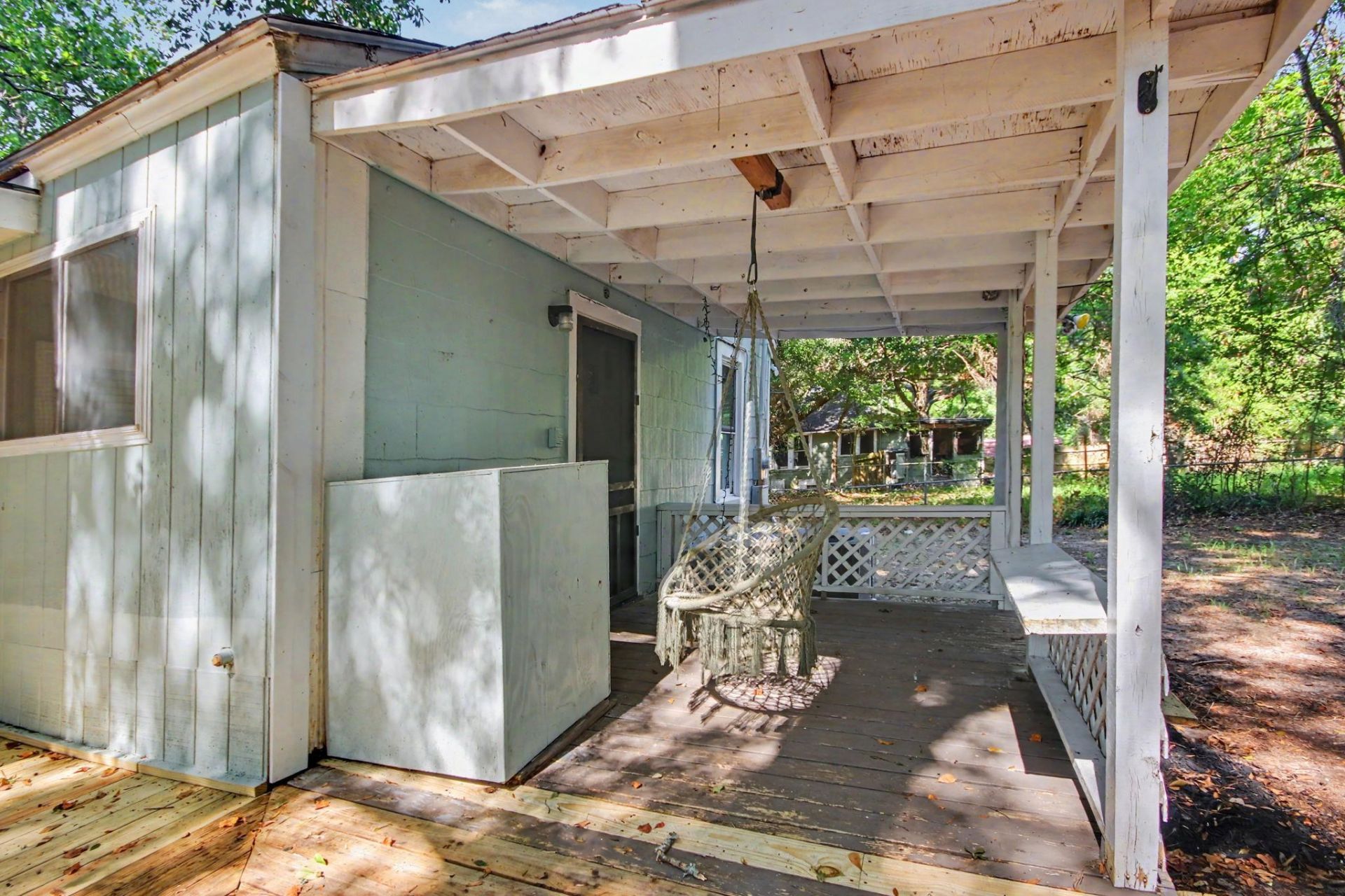 321 Park St.  Photo 22