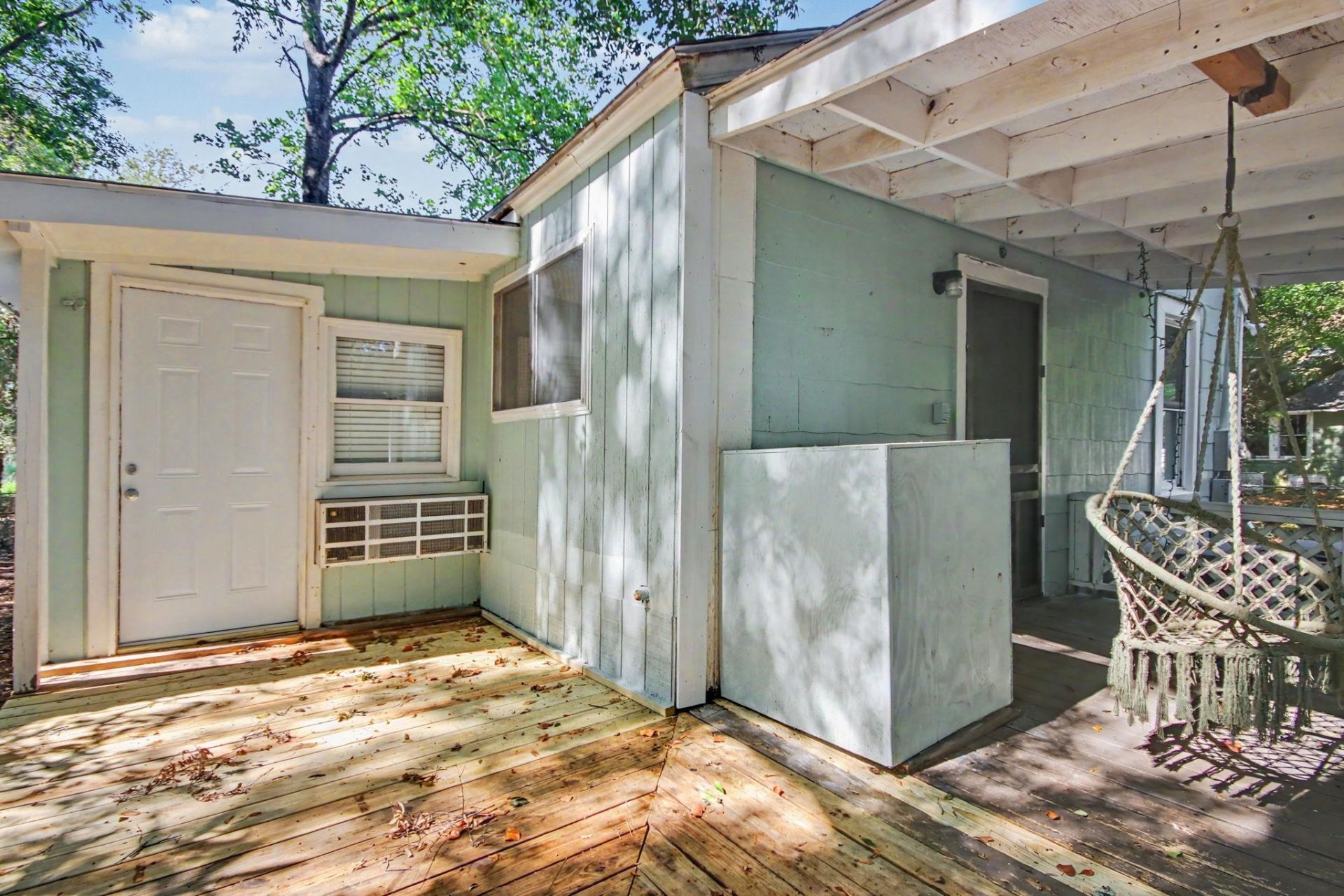 321 Park St.  Photo 23