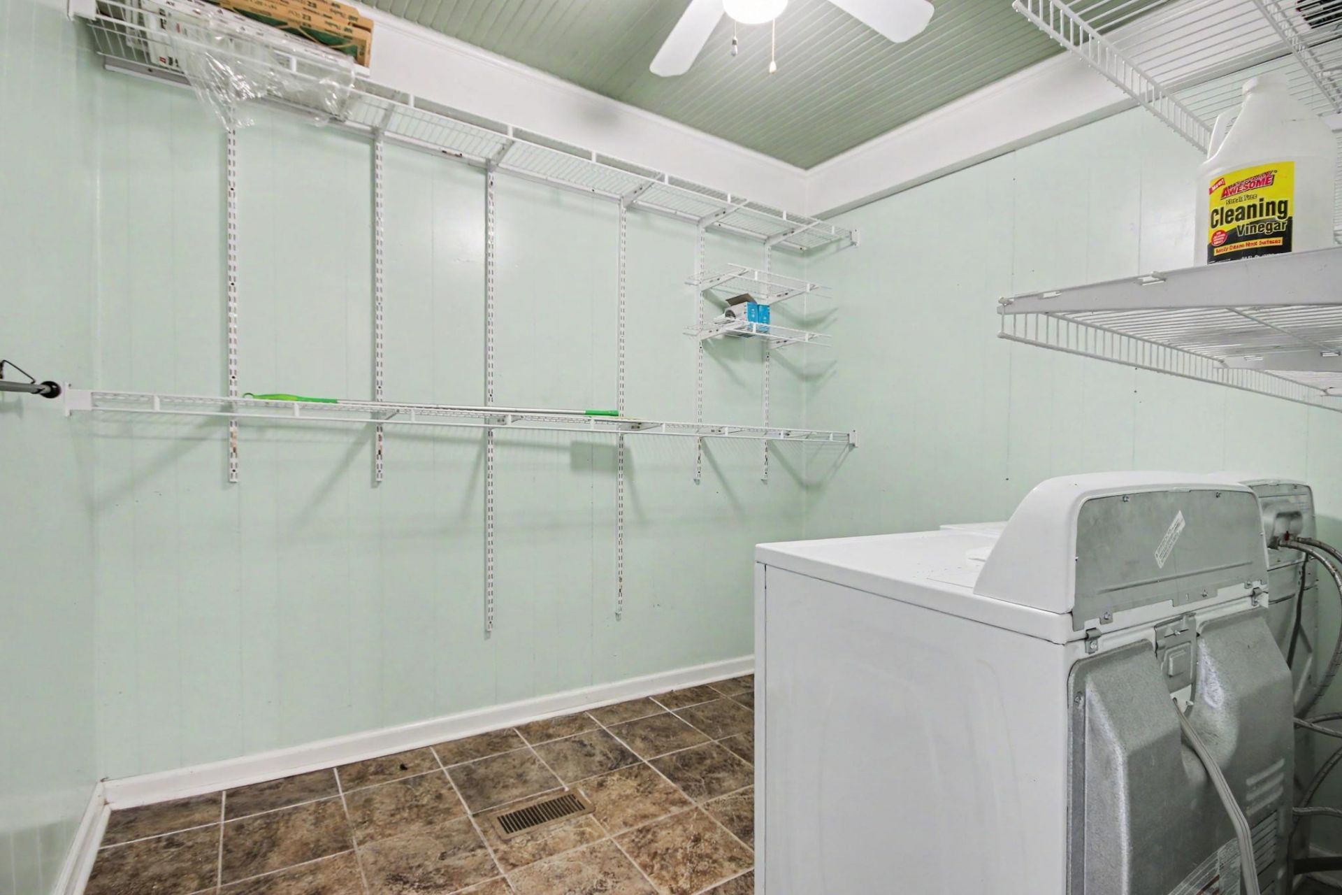 321 Park St.  Photo 7
