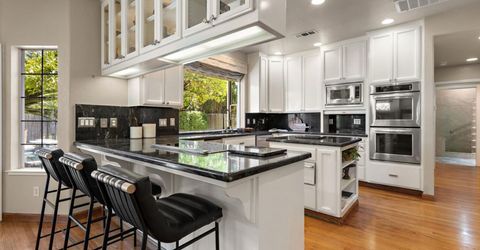 7637 Marina Cove Dr, Sacramento, CA 95831 Photo