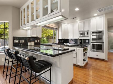 7637 Marina Cove Dr, Sacramento, CA 95831 Photo