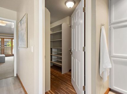 7637 Marina Cove Dr, Sacramento, CA 95831 Photo