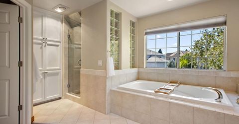 7637 Marina Cove Dr, Sacramento, CA 95831 Photo