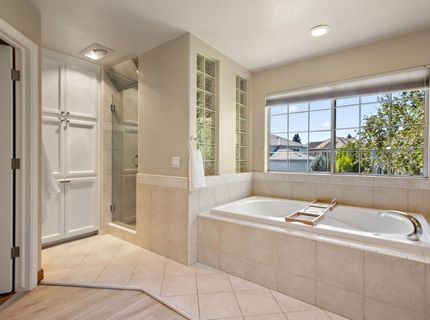 7637 Marina Cove Dr, Sacramento, CA 95831 Photo