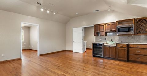 7637 Marina Cove Dr, Sacramento, CA 95831 Photo