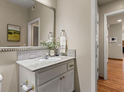 7637 Marina Cove Dr, Sacramento, CA 95831 Photo